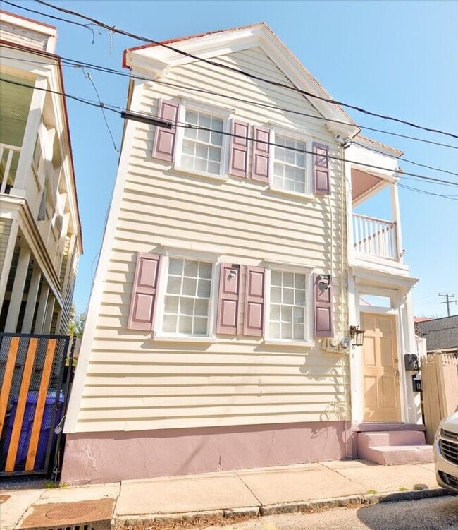 property at 8 Sires St