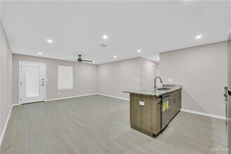 14 N 23rd St in McAllen, TX - Building Photo - Building Photo