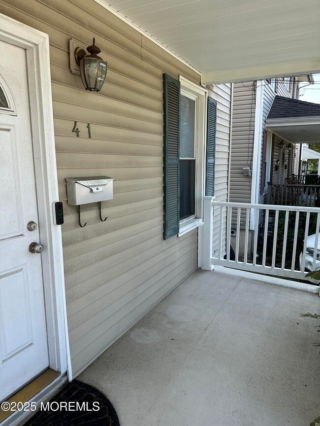41 Spring St in Red Bank, NJ - Building Photo - Building Photo