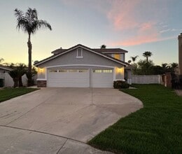 774 Willow Ct in Beaumont, CA - Foto de edificio - Building Photo
