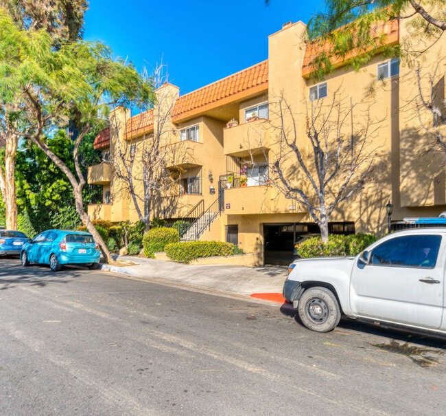 property at 1040 N Gardner St