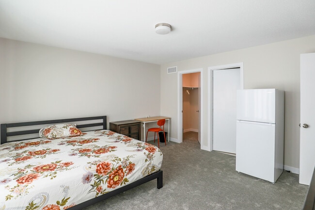 property at 365 Peninsula Rd