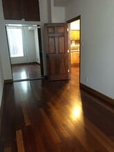 1439 W 17th St, Unit 1R in Chicago, IL - Building Photo - Building Photo
