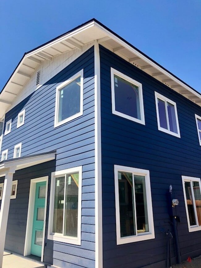 property at 541 Sinclair St