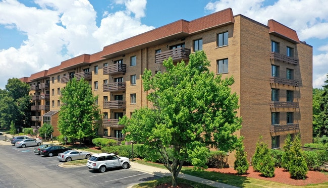 Valley Lo Towers II Apartments