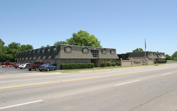 Bethany Park in Bethany, OK - Building Photo - Building Photo