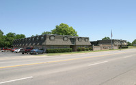 Bethany Park in Bethany, OK - Foto de edificio - Building Photo