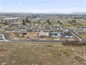 1715 N Selkirk Rd in Spokane Valley, WA - Building Photo - Building Photo