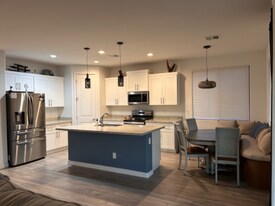 47833 N 43rd Ave in New River, AZ - Building Photo