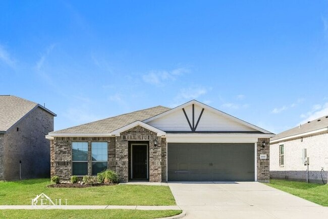 property at 1919 Hialeah Dr