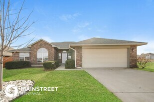 5104 SE 46th St, Unit 311 in Oklahoma City, OK - Building Photo