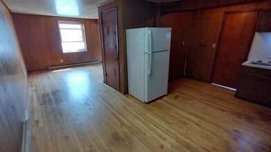 126 4th St SW in Strasburg, OH - Building Photo - Building Photo