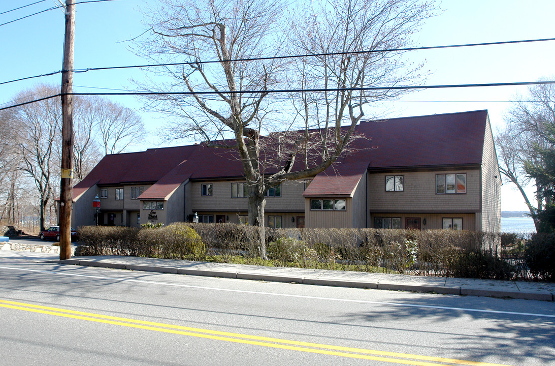 Seabury in Warwick, RI - Building Photo