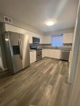 2709 Grand Island Shores Rd in Eustis, FL - Building Photo - Building Photo