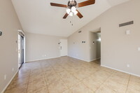 18246 N 87th Dr in Peoria, AZ - Foto de edificio - Building Photo