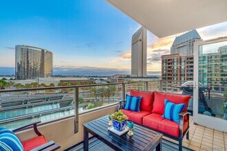 550 Front St in San Diego, CA - Building Photo - Building Photo