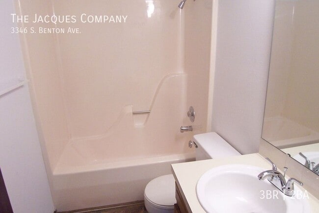 3346 S Benton Ave in Springfield, MO - Building Photo - Building Photo