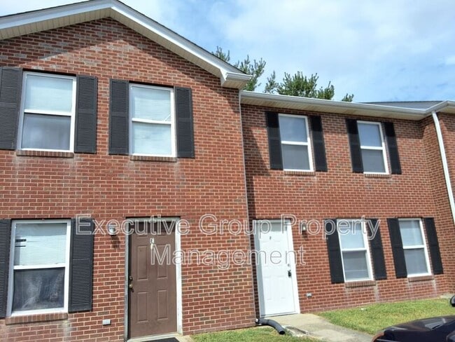 property at 1113 Crowne Pointe Dr