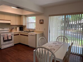 631 N Jefferson Ave in Sarasota, FL - Building Photo - Building Photo