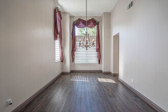 29233 Las Brisas Rd in Santa Clarita, CA - Building Photo - Building Photo