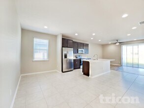 3399 Traceland Oak Ln in Green Cove Springs, FL - Foto de edificio - Building Photo