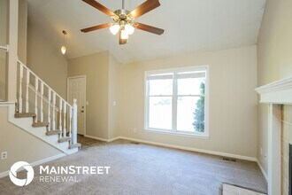 2412 Little Blue Ct in Liberty, MO - Building Photo - Building Photo
