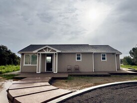 4925 Milano Way in Martinez, CA - Building Photo