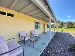 5273 Solano Ave in Napa, CA - Building Photo - Building Photo