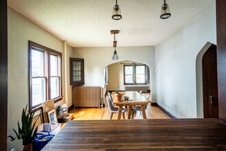 2931 Marshall St NE in Minneapolis, MN - Building Photo - Building Photo