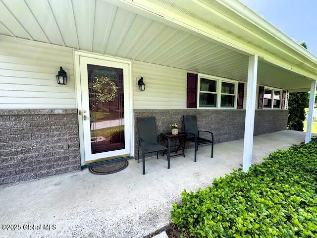 44 Apple Tree Ln in Clifton Park, NY - Foto de edificio - Building Photo