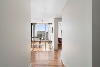 433-611 11 Ave SE in Calgary, AB - Building Photo - Building Photo