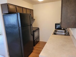 633 Oak St, Unit 5 in Lakewood, CO - Building Photo - Building Photo