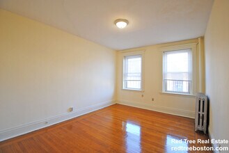19 Queensberry St, Unit 22 in Boston, MA - Foto de edificio - Building Photo