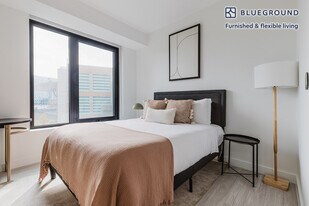 399 Congress St in Boston, MA - Building Photo