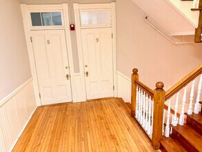 69 S Pleasant St in Amherst, MA - Foto de edificio - Building Photo