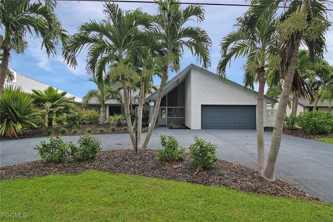 5409 Skyline Blvd in Cape Coral, FL - Building Photo - Building Photo