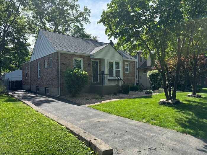 2448 Remington Ln in St. Louis, MO - Building Photo