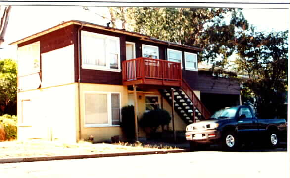 349 Willow Ave in Corte Madera, CA - Building Photo