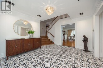 42 Fifeshire Rd in Toronto, ON - Building Photo - Building Photo