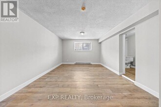 1435 Morisset Ave in Ottawa, ON - Building Photo - Building Photo