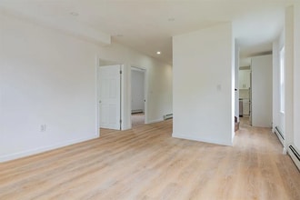 205 Ives St, Unit 2 in Providence, RI - Foto de edificio - Building Photo