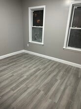 71 Hillberg Ave in Brockton, MA - Building Photo - Building Photo