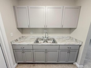 1210 SW 26th St, Unit 4 in Fort Lauderdale, FL - Foto de edificio - Building Photo