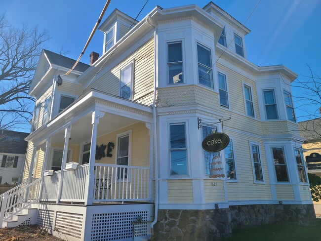 1628 Massachusetts Ave, Unit 1628