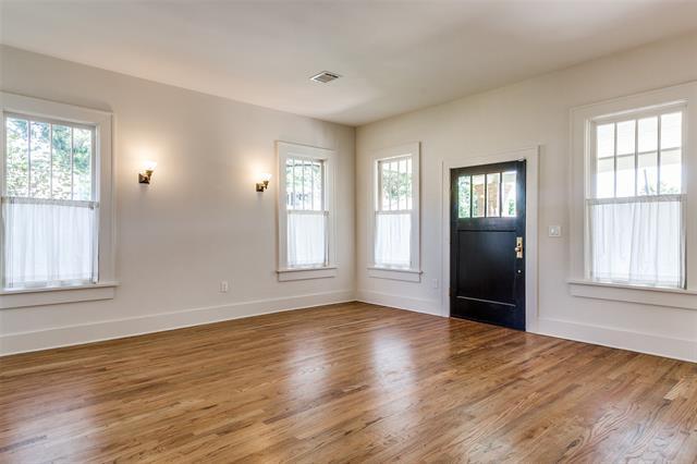 700 Dumas St in Dallas, TX - Building Photo - Building Photo