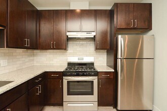 1152 Maple Ave, Unit 3 in Evanston, IL - Building Photo - Building Photo