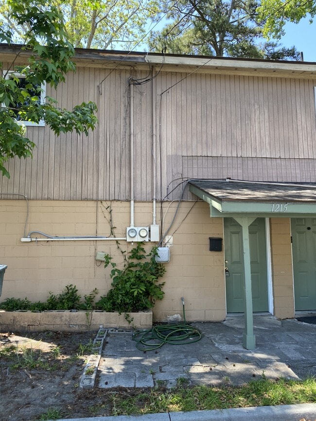 property at 1215 Connecticut Ave