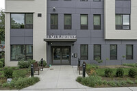 La Mora Senior Apartments in Yonkers, NY - Foto de edificio - Building Photo