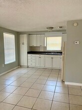 6608 Van Buren St in New Port Richey, FL - Building Photo - Building Photo