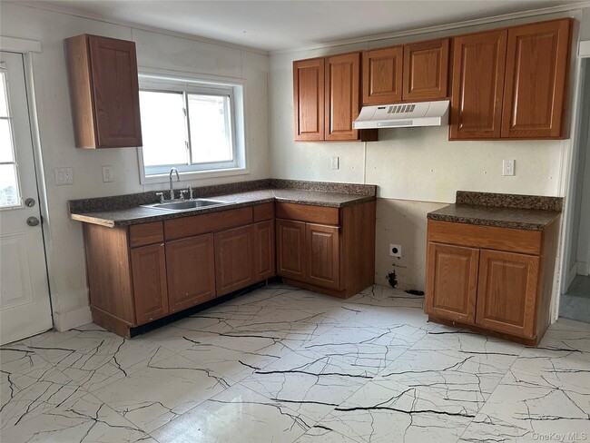 property at 404-452 NY-52